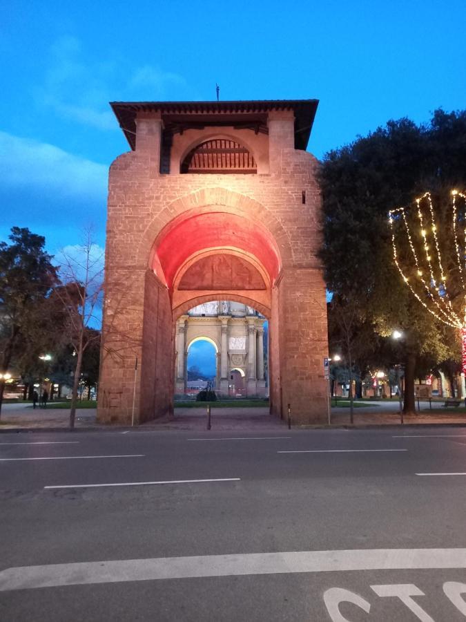 Romantic Liberta Apartment Firenze Kültér fotó